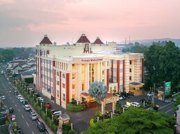 Grand Wahid Hotel