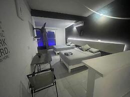 zyan Rooms