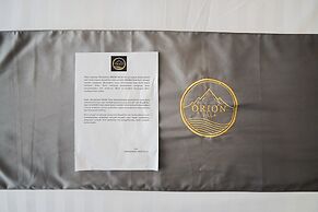 Orion Villa Telaga Menjer