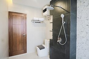 Orion Villa Telaga Menjer