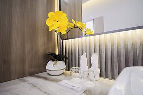 Orion Villa Telaga Menjer