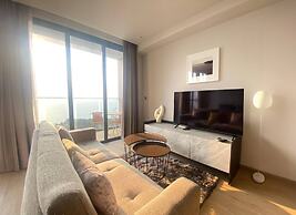 Sea View Large Luxury Space For Comfort and Joy