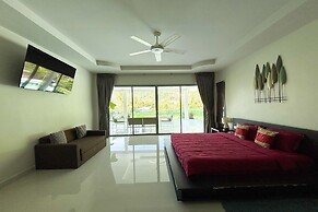 Villa Ishu 4BR Pool and Garden