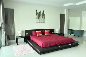 Villa Ishu 4BR Pool and Garden