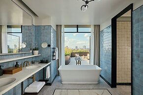 Six Senses London