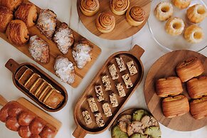 Six Senses London