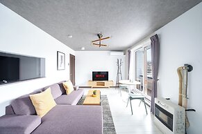 HILLS NISEKO 206