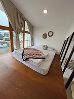 Linggayoni Cottage Dieng