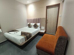 Hotel Radha Rani Palace