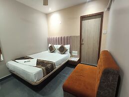 Hotel Radha Rani Palace