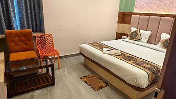 Hotel Radha Rani Palace