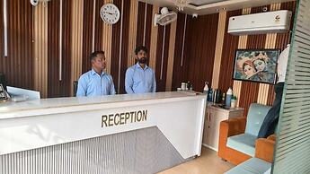 Hotel Radha Rani Palace