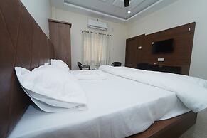 Deepak Resort
