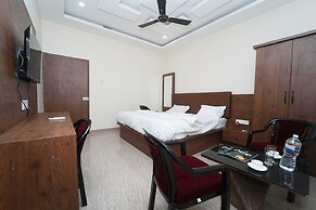 Deepak Resort