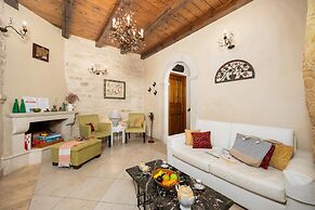 Villa Marcos Chara in Asteri
