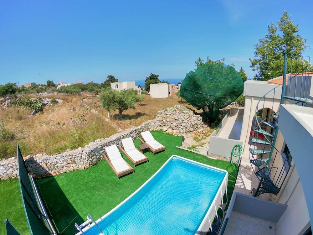 Villa Phoebe in Kefalas