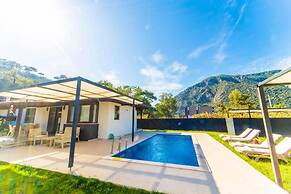 Villa Larisa in Mergenli