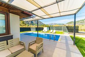 Villa Larisa in Mergenli