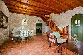 Villa Faidra in Agios Dimitrios