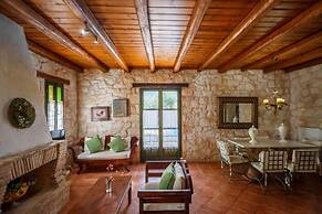 Villa Faidra in Agios Dimitrios
