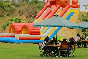 Sarovima 7's resort