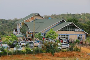 Sarovima 7's resort