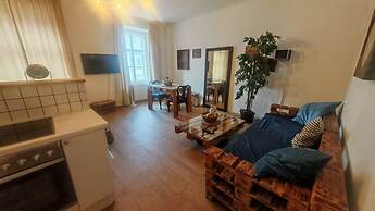 Cozy 1BR Suited for Extended Comfort