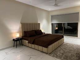 Luxor Apartments & Suites - Indigo