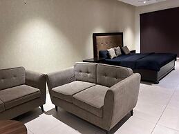 Luxor Apartments & Suites - Indigo