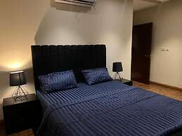 Luxor Apartments & Suites - Indigo