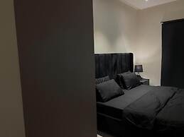 Luxor Apartments & Suites - Indigo