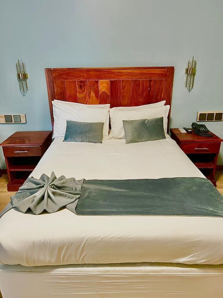 Hotel Redcliff