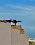 tayri surf house