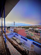 tayri surf house