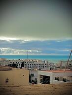 tayri surf house