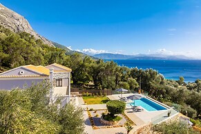 Villa Chronis in Mparmpati