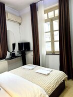 Vernisa hotel