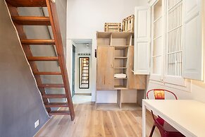 Aqua Apartment by Olala Homes