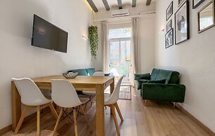 Aqua Apartment by Olala Homes