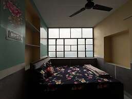 MOON NIGHT GUEST HOUSE
