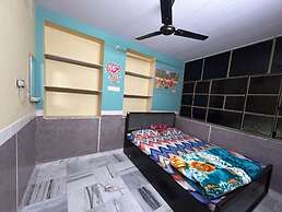 MOON NIGHT GUEST HOUSE