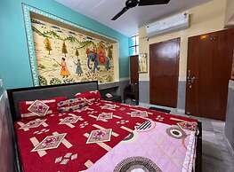 MOON NIGHT GUEST HOUSE