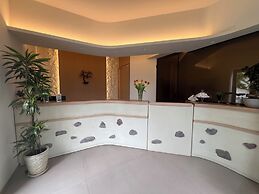 Anastasis Apartments and Spa