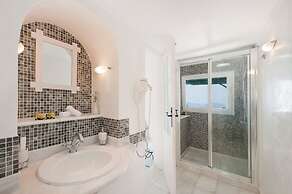 Anastasis Apartments and Spa