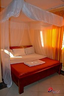 Dillons Highway Motel