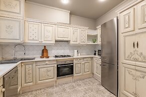 Balmes Apartment by Olala Homes