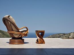 Karousa Luxury Villa
