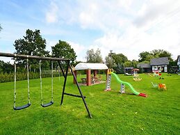 Comfortable Holiday Homes, Jacuzzi, Summer Pool