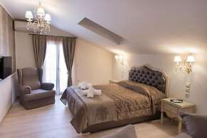 Suites Pirofani