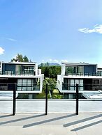 Laguna Villa With Private Pool